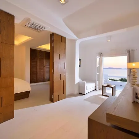 Room In Bb - Saint John Hotel Villas Spa - Villa Amalia With Private Pool Five-Bedroom Vil Guest house *