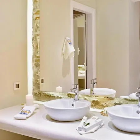 Room In Bb - Saint John Hotel Villas Spa - Villa Amalia With Private Pool Five-Bedroom Vil Vendégház Agios Ioannis Diakoftis