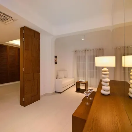 Room In Bb - Saint John Hotel Villas Spa - Villa Amalia With Private Pool Five-Bedroom Vil *